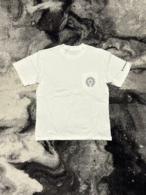Chrome Hearts Horseshoe Cross White T-Shirt Men Size Medium or Large